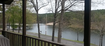 Echo Canyon Resort & Marina