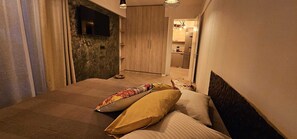 1 soverom, strykejern/-brett, wi-fi og sengetøy