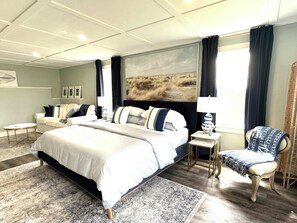 4 Schlafzimmer, Schreibtisch, Bügeleisen/Bügelbrett, Reisekinderbett