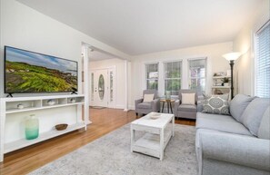 Maison | Aire de séjour | Téléviseur