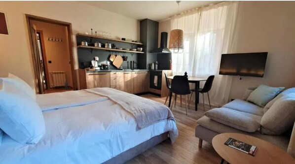 1 habitación, wifi y ropa de cama 