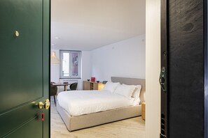 1 chambre, fer et planche à repasser, Wi-Fi gratuit, draps fournis