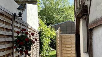 Enceinte de lâhĂ©bergement