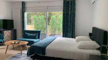 1 camera, ferro/asse da stiro, accesso a Internet, lenzuola