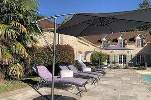Terrace/patio - Domaine des Rives D'ormoy : Athamante (Ormoy-la-Rivière)