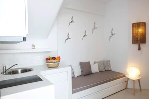 Interior - Hyades - Downtown Suites No 2 , Mykonos Town (Mykonos Town)