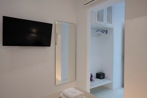Interior - Hyades - Downtown Suites No 2 , Mykonos Town (Mykonos Town)