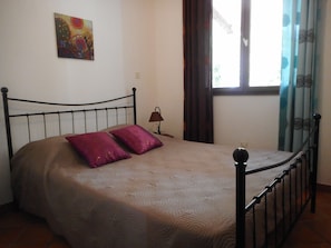 3 Schlafzimmer, Bügeleisen/Bügelbrett, WLAN