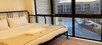 New to VRBO: Family Friendly 2BR Townhouse 5mins to Hospital