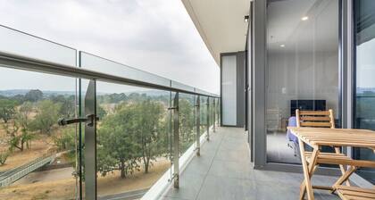 New to VRBO: Stylish Phillip Apartment with Gym & Pool