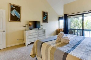 3 chambres, fer et planche à repasser, Wi-Fi gratuit, draps fournis