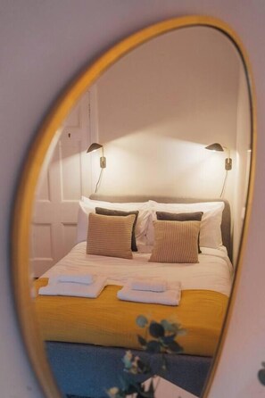 2 sovrum, skrivbord, strykjärn/strykbräda och wi-fi