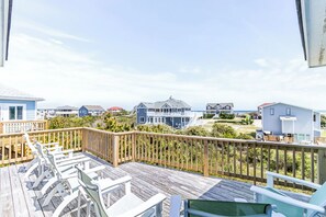 Property grounds - Oceanside vacation rental steps away from the beach access in Corolla, NC! (Corolla)