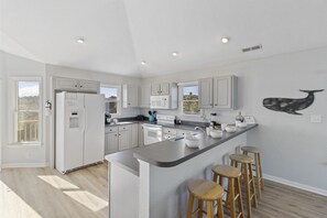 Microwave, dishwasher, dining tables - Oceanside Home in Duck with a Private Pool and Hot Tub! (Duck)