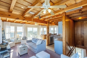 Smart TV - Classic oceanfront home on Hatteras Island with incredible views! (Avon)