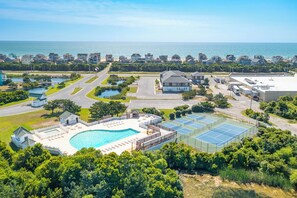 Exterior - Newly constructed pet-friendly Hatteras Island home with hot tub (Avon)