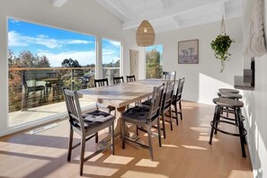 Dining - Elevated Mission Hills Oasis ~ Balconies ~ Views (San Diego)