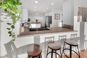 Fridge, microwave, oven, stovetop - Elevated Mission Hills Oasis ~ Balconies ~ Views (San Diego)