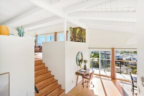 Interior - Elevated Mission Hills Oasis ~ Balconies ~ Views (San Diego)