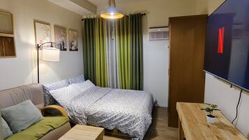 1 bedroom, free WiFi, bed sheets