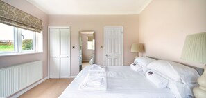 3 Schlafzimmer, Bügeleisen/Bügelbrett, kostenloses WLAN, Bettwäsche