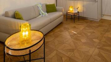 Exclusive Apartment, Garden View | Private kitchen | Mini-fridge, microwave, stovetop, cookware/dishes/utensils