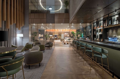 2 bars/lounges, rooftop bar. Doubletree By Hilton Lagoa Azores