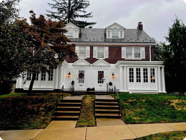 Exterior - Classic 1920s West End Duplex
(Allentown)