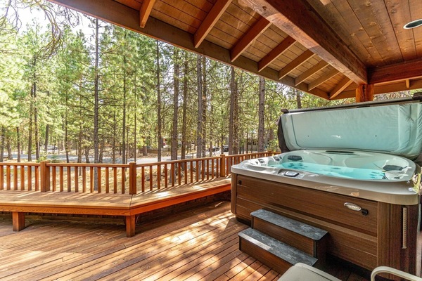 Bañera de hidromasaje exterior