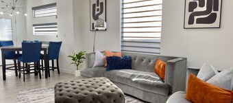 Brand New Apt! Close to the Mall