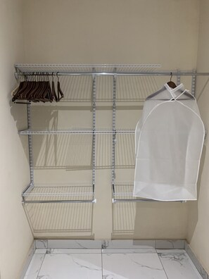 Wardrobe - Luxury for You (Santeo)