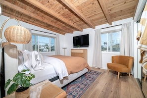 2 slaapkamers, een strijkplank/strijkijzer, gratis wifi, beddengoed
