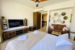 Iron/ironing board, WiFi, bed sheets - A Bright Studio @G-Cribs - El Gouna W/ Shared pool! (Red Sea Governorate)