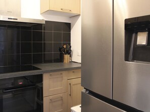 Køleskab, mikrobølgeovn, ovn, opvaskemaskine