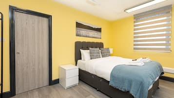 1 bedroom, iron/ironing board, free WiFi, bed sheets