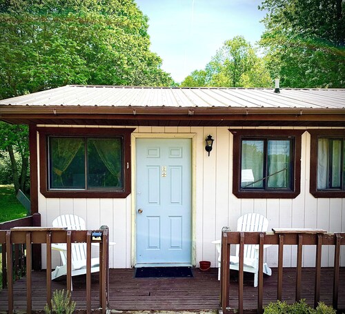 Benzonia Rustic Resort