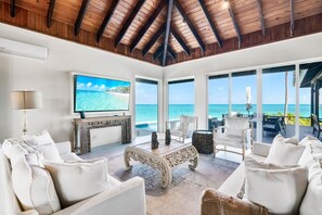 Smart TV, stereo
