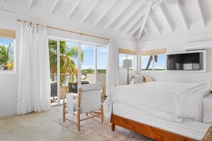 5 bedrooms, in-room safe, iron/ironing board, free WiFi