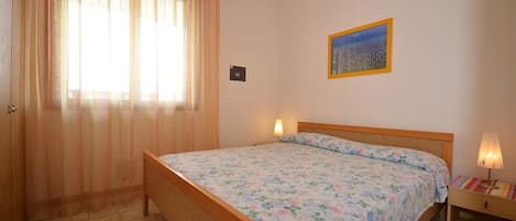 2 bedrooms