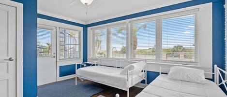 House, Multiple Beds (Front Beach Oasis) | Bathroom