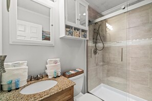 Condo, Multiple Beds (7904 Surf Dr #7) | Bathroom - 7904 Surf Dr #7 (Panama City Beach)