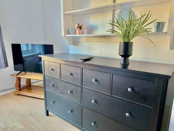 Interior - Cosy 1 bedroom: Explore London (London)