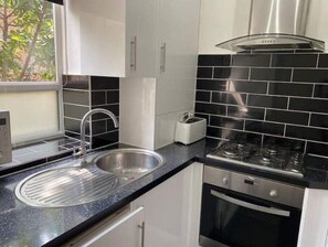 Private kitchen - Central London Cosy 1 bed (London)
