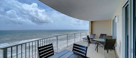 Condo, Multiple Beds (Ocean Villa 1104) | Property grounds