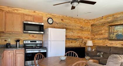 The Bass Shack-2 bedroom cabin w spacious parking