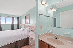 Condo, 1 King Bed with Sofa bed (The Summit 1021) | Bathroom - The Summit 1021 (Panama City Beach)
