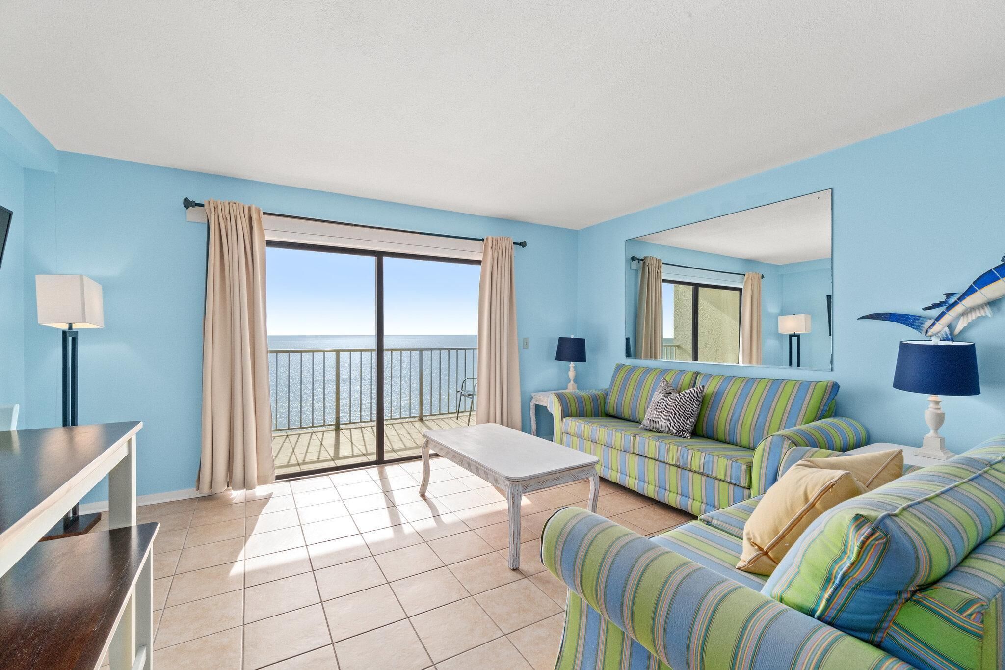 Condo, 1 King Bed with Sofa bed (The Summit 1021) | Living area