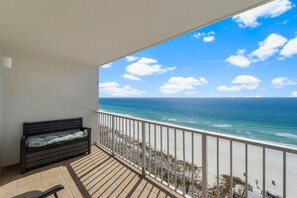 Property grounds - The Summit 1216 (Panama City Beach)