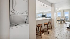 Condo, nhiều giường (The Summit 1506 ) | Nội thất