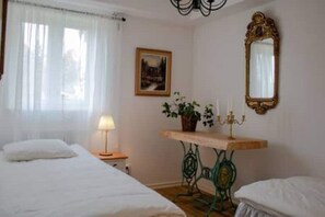 7 bedrooms, iron/ironing board, WiFi, bed sheets - Två Stora och Moderna Lägenheter (Bomsarvet)